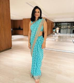 Gul Panag feet photo 10