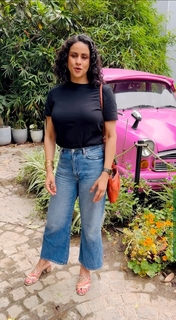 Gul Panag feet photo 5