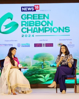 Gul Panag feet photo 19