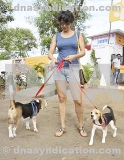 Gul Panag feet photo 3