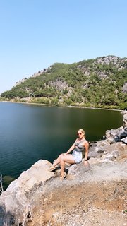 Gulcin Ergul feet photo 18