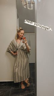 Gulcin Ergul feet photo 2