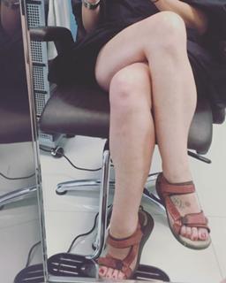 Guta Stresser feet photo 16