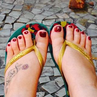 Guta Stresser feet photo 11