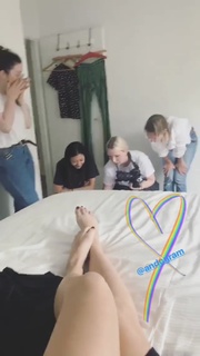 Gwen van Poorten feet photo 10