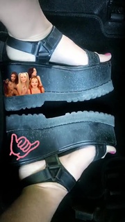 Gwen van Poorten feet photo 5