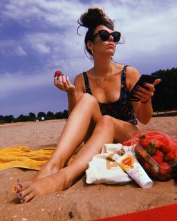 Gwen van Poorten feet photo 20