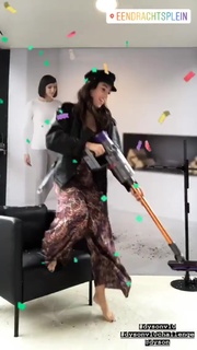 Gwen van Poorten feet photo 10
