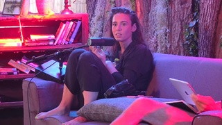 Gwen van Poorten feet photo 20
