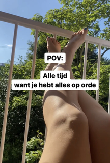 Gwen van Poorten feet photo 2
