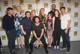 Gwendoline Christie feet photo thumbnail