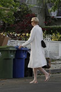 Gwendoline Christie feet photo thumbnail