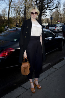 Gwendoline Christie feet photo thumbnail