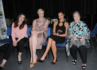 Gwendoline Christie feet photo thumbnail