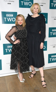 Gwendoline Christie feet photo thumbnail