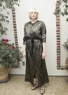 Gwendoline Christie feet photo thumbnail