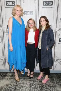 Gwendoline Christie feet photo thumbnail
