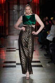Gwendoline Christie feet photo thumbnail