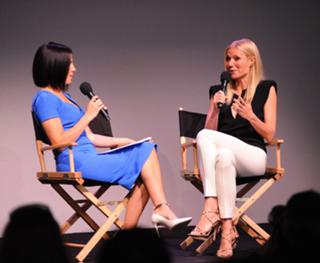 Gwyneth Paltrow feet photo thumbnail