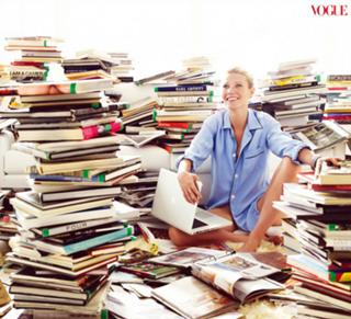 Gwyneth Paltrow feet photo thumbnail