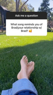 Gwyneth Paltrow feet photo thumbnail