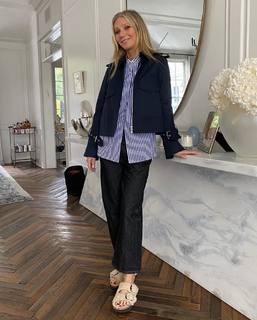Gwyneth Paltrow feet photo thumbnail