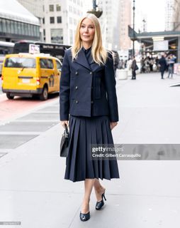 Gwyneth Paltrow feet photo 8
