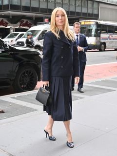 Gwyneth Paltrow feet photo 5