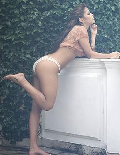 Gyselle Soares feet photo 15