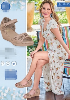 Géraldine Bazán feet photo thumbnail