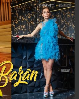 Géraldine Bazán feet photo thumbnail