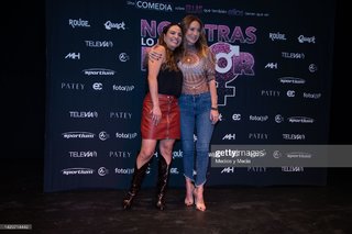 Géraldine Bazán feet photo thumbnail
