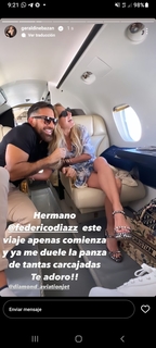 Géraldine Bazán feet photo thumbnail