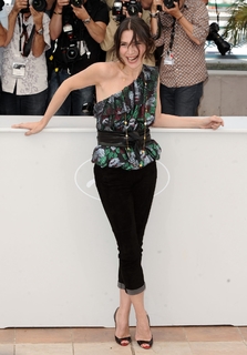 Géraldine Pailhas feet photo 12