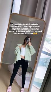 Gözde Demiral feet photo 4