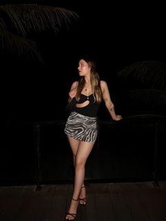 Gözde Demiral feet photo 9