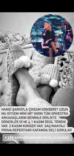 Gülben Ergen feet photo thumbnail