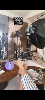 Gülben Ergen feet photo thumbnail
