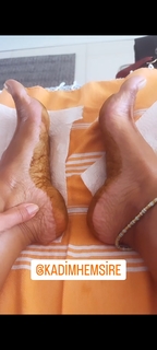 Gülben Ergen feet photo thumbnail
