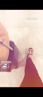 Gülben Ergen feet photo thumbnail