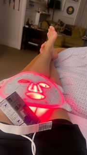 Gülben Ergen feet photo thumbnail