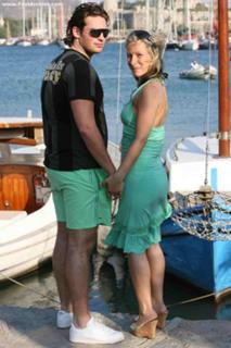 Gülcan Kamps feet photo thumbnail