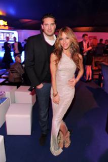 Gülcan Kamps feet photo thumbnail