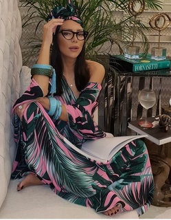 Gülsah Saraçoglu feet photo 11