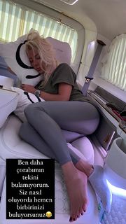 Gülsah Saraçoglu feet photo 10