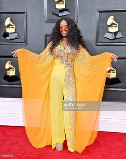 H.E.R. feet photo 14