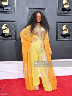 H.E.R. feet photo 13
