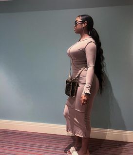 H.E.R. feet photo 8
