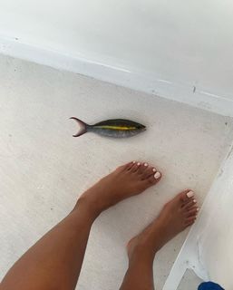 H.E.R. feet photo 12