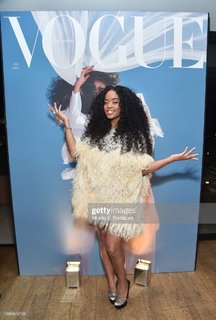 H.E.R. feet photo 10